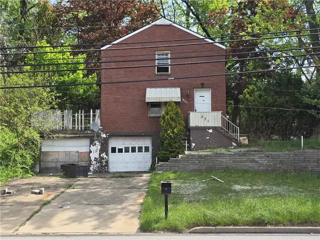 231 Rodi Rd, Pittsburgh, PA 15235 - #1
