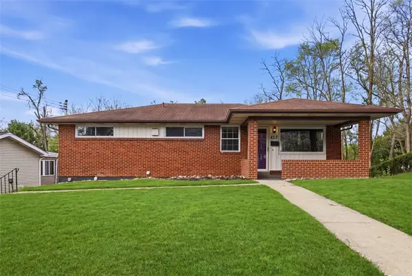 425 Fieldstone Drive, Monroeville, PA 15146