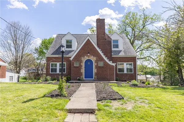 120 Williams St, Springdale, PA 15144
