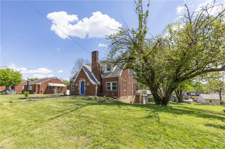 120 Williams St, Springdale, PA 15144 - #2