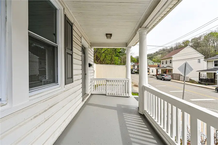 1010 Woods Run Ave, Pittsburgh, PA 15212 - #3