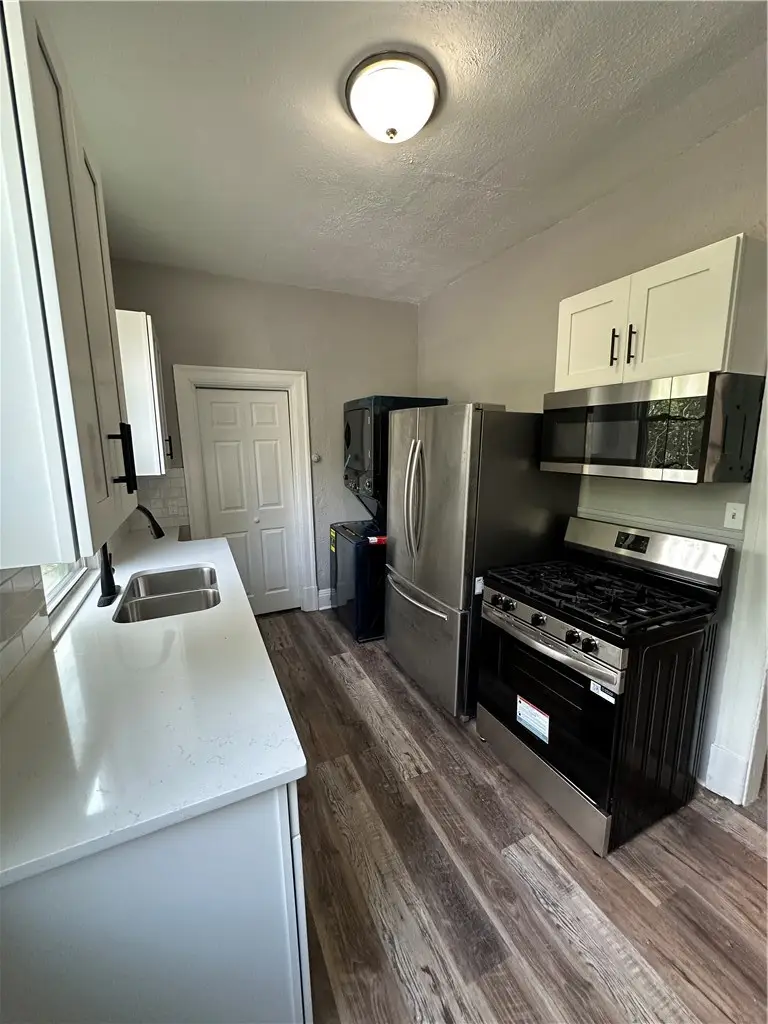 633 Tingley Ave, Pittsburgh, PA 15202 - #3