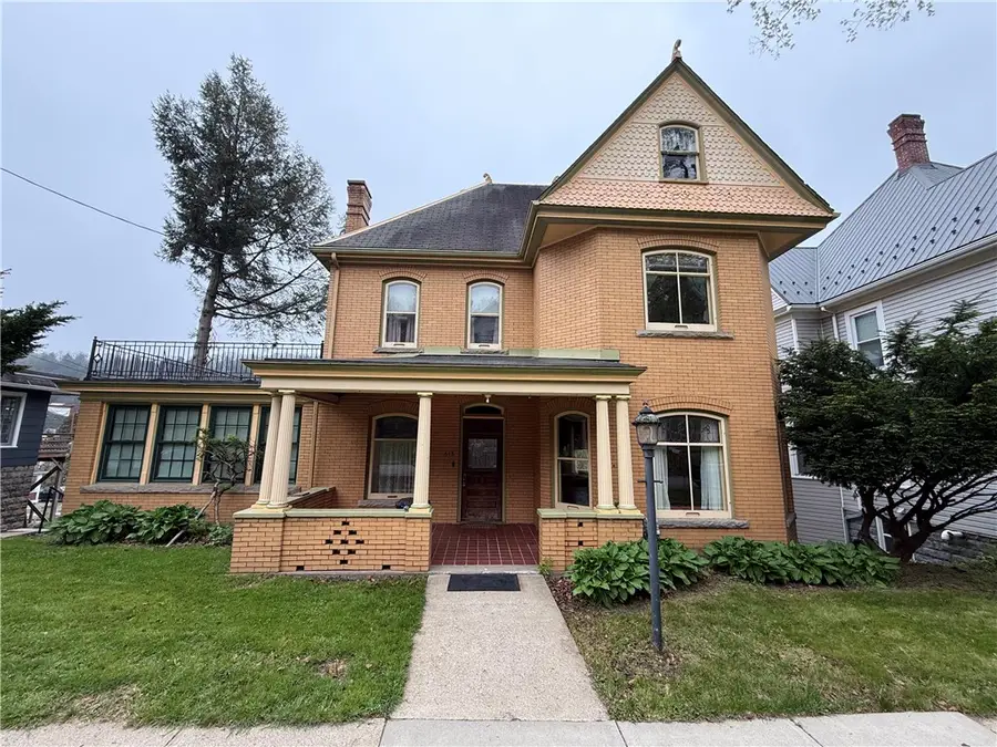 615 Hill St, Emlenton, PA 16373 - #2