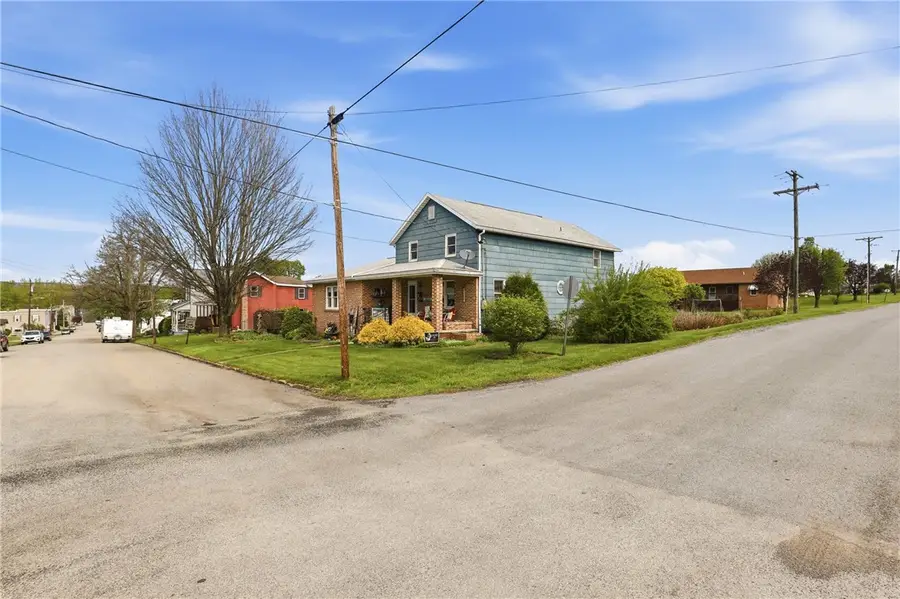 530 Center St, Boswell, PA 15531 - #2