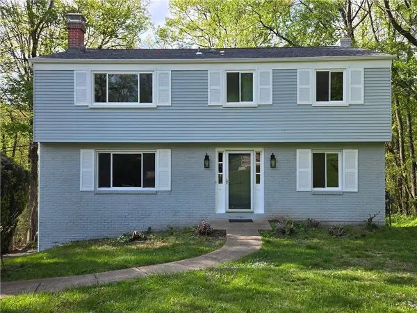 111 Greyfriar Dr, Pittsburgh, PA 15215