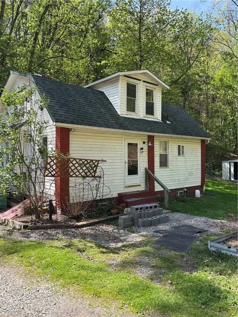 450 Coal Hollow Rd, Verona, PA 15147 - #1