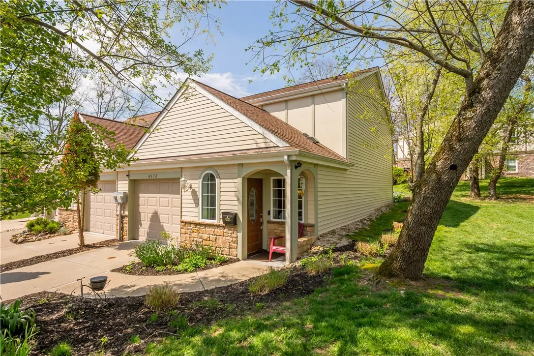 4573 Bucktail Dr, Allison Park, PA 15101 - #1