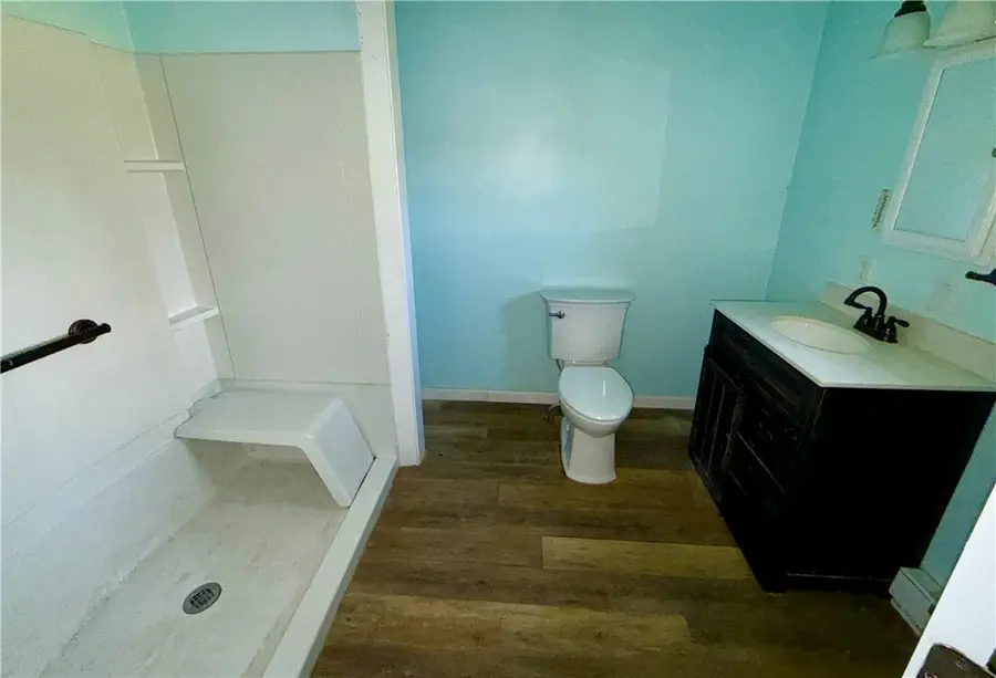 161 Middle St, Jenners, PA 15546 - #3