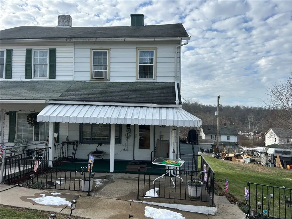 927 1st St, Buffington, PA 15442 - #1