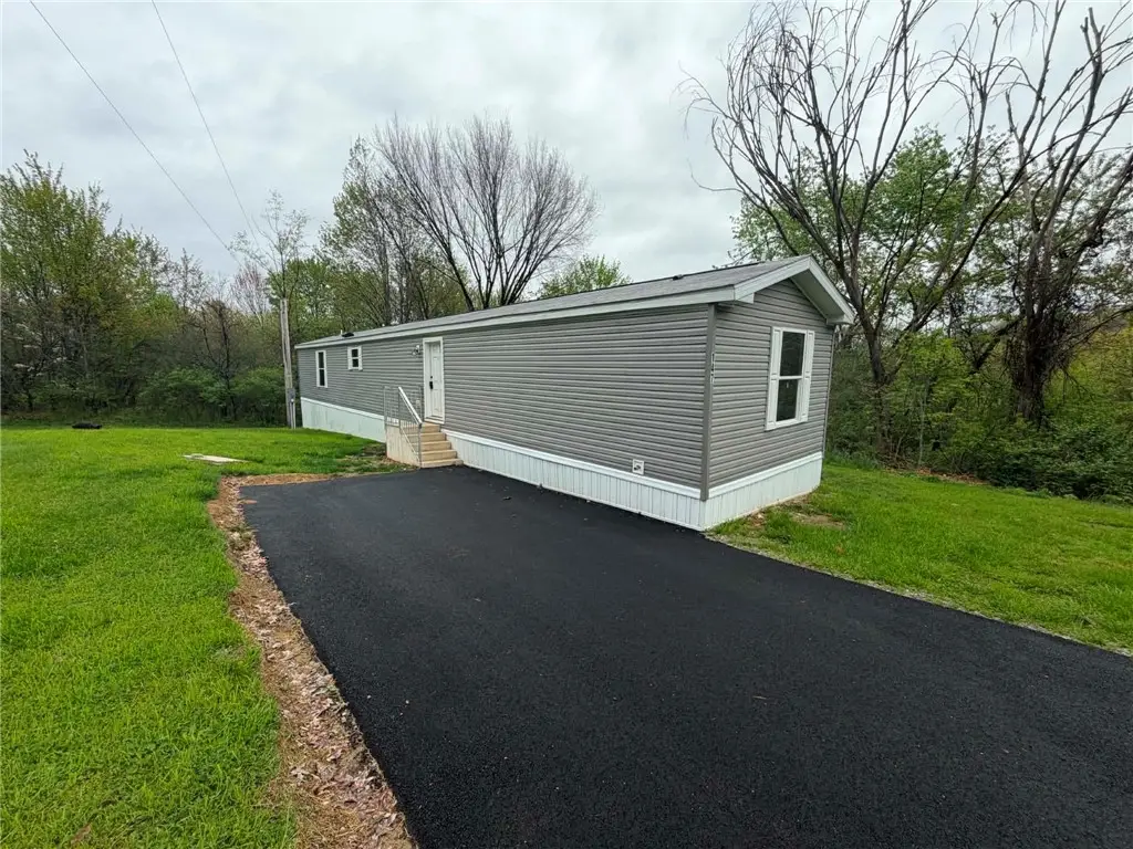 147 Terrace Ln, Zelienople, PA 16063 - #1