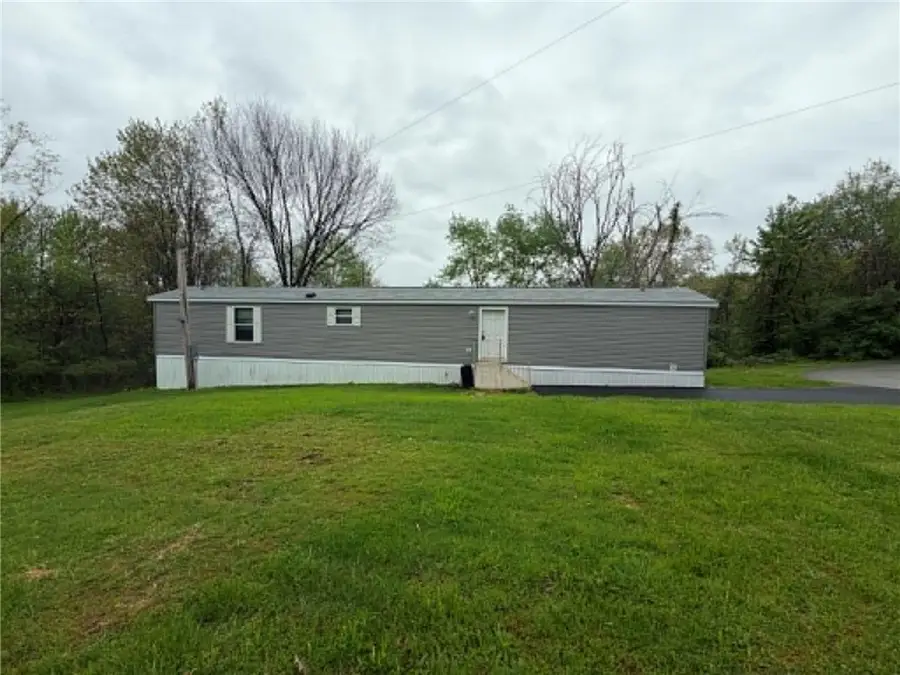 147 Terrace Ln, Zelienople, PA 16063 - #2