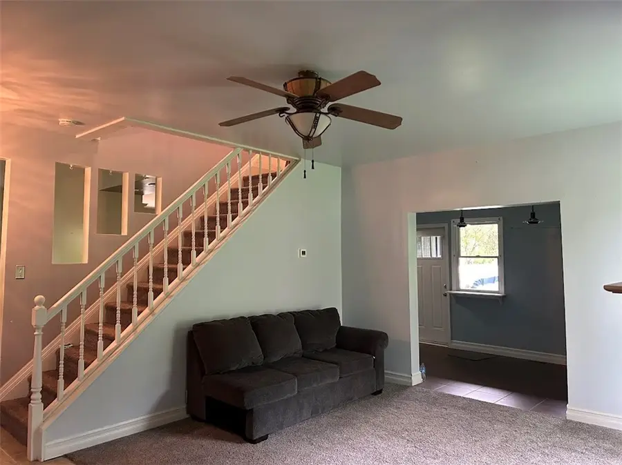 101 Linden St, Glenshaw, PA 15116 - #3