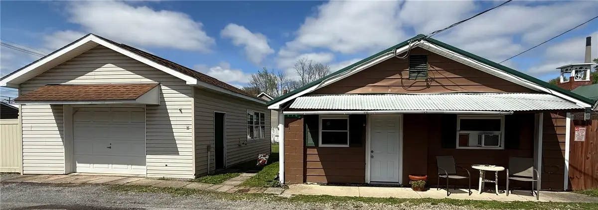 210 E 14th St, New Florence, PA 15944 - #1