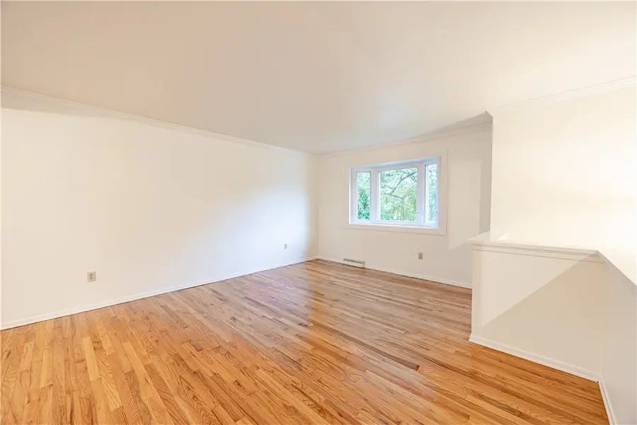 344 Springwood Dr, Verona, PA 15147 - #2