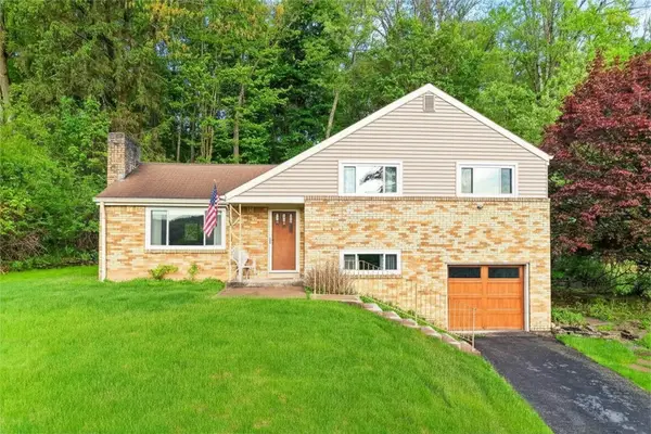 3975 Green Valley Drive, Hampton, PA 15116