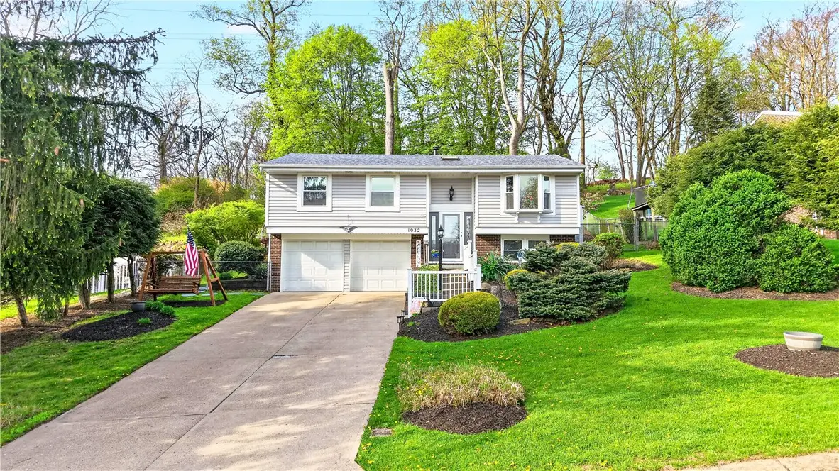 1032 Willow Glen Drive, Bethel Park, PA 15102 - #1