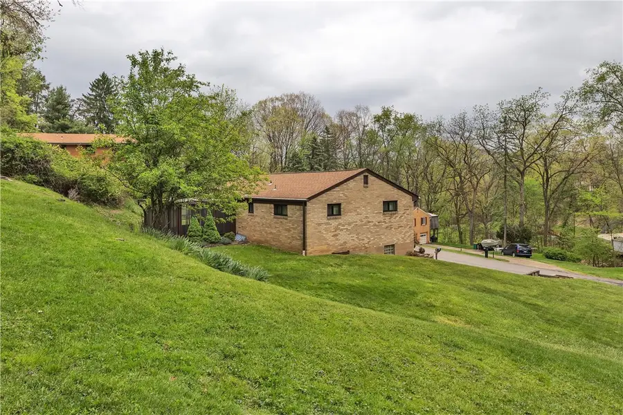 237 Byron Road, Pittsburgh, PA 15237 - #3