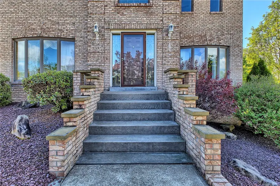131 Mount Vernon Dr, McKeesport, PA 15135 - #2
