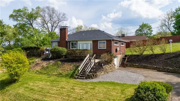 105 Parkview Road, Pittsburgh, PA 15237