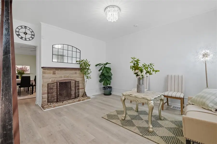 342 W 13th Ave, Homestead, PA 15120 - #3