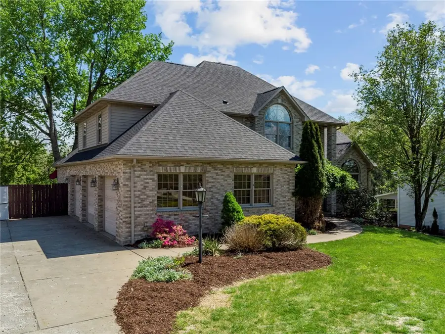 456 Finnin Road, New Kensington, PA 15068 - #2