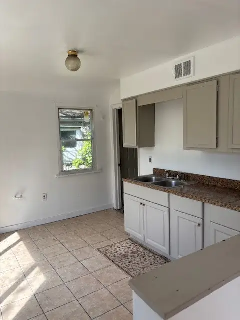 2054 Mazette Pl, Pittsburgh, PA 15205 - #3