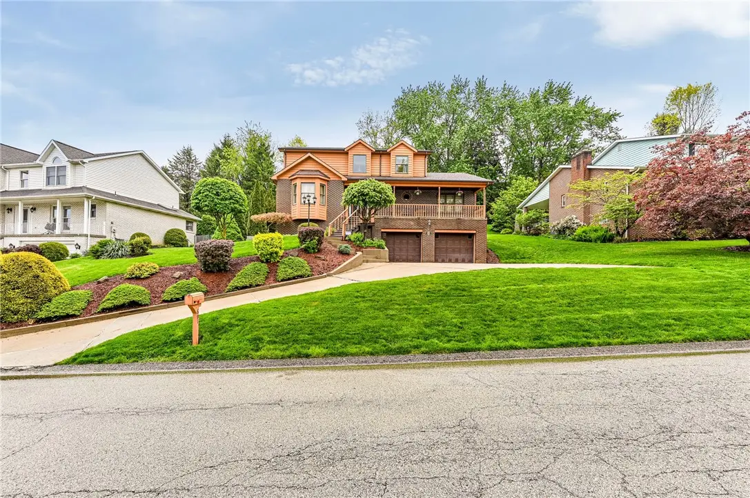691 Adele Dr, Irwin, PA 15642 - #1