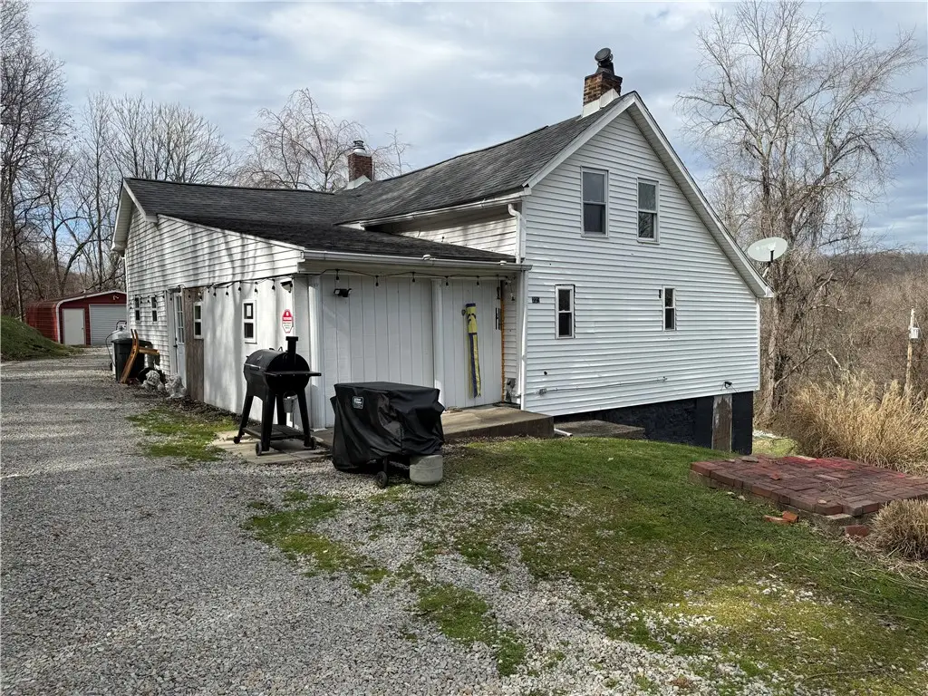 225 Old Ferry, Crucible, PA 15357 - #1