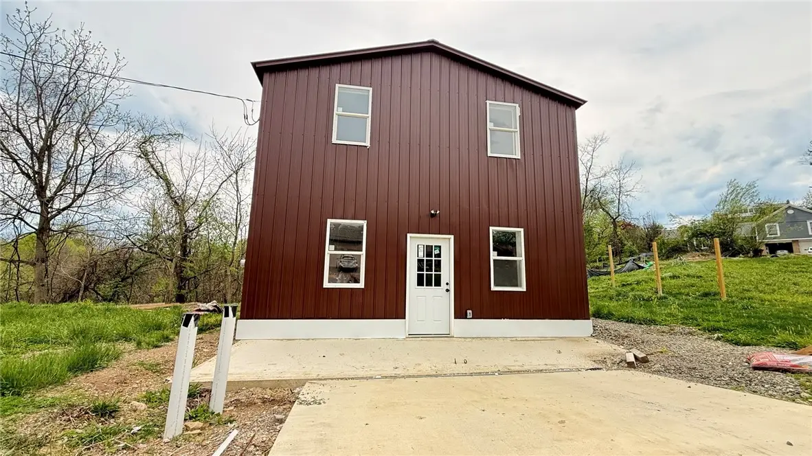 118 Briarwood Dr, Monongahela, PA 15063 - #1