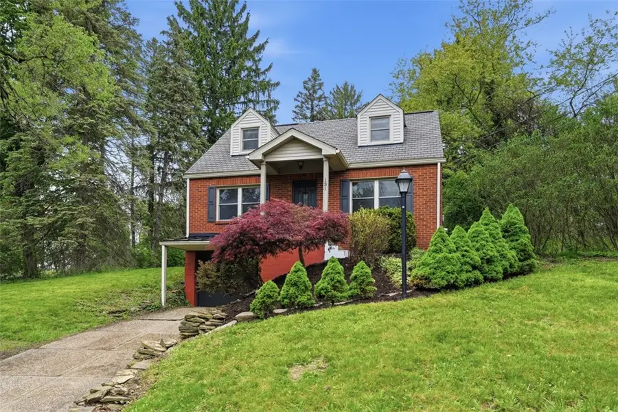131 Manor Rd, Wexford, PA 15090 - #2