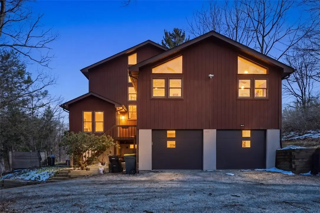 700 Woodland Rd, Bradfordwoods, PA 15015 - #1
