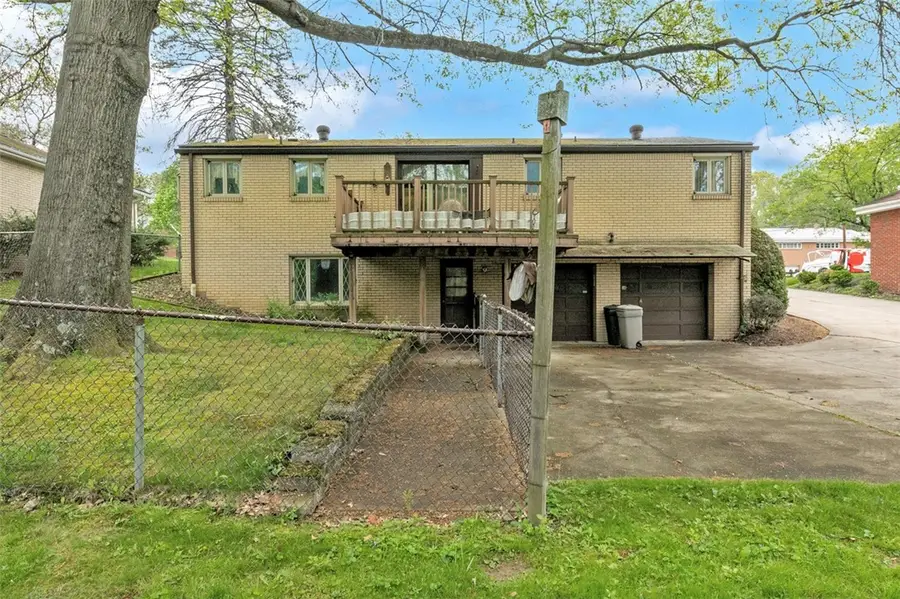 245 Clover Drive, Monroeville, PA 15146 - #2