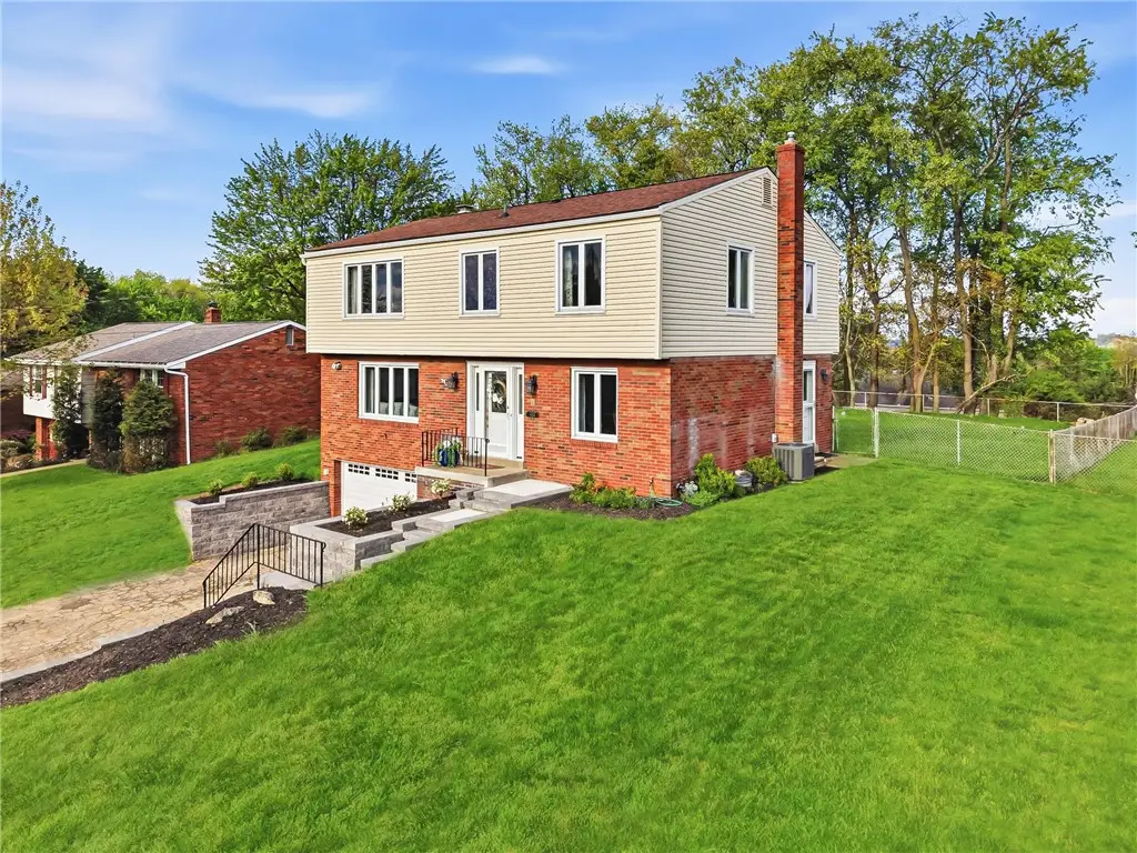 3217 Sundale Dr, Glenshaw, PA 15116 - #1