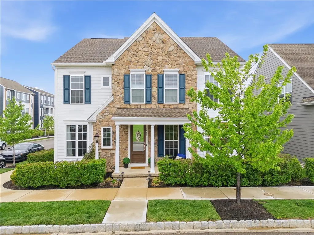 1502 Orion Rd, Bridgeville, PA 15017 - #1