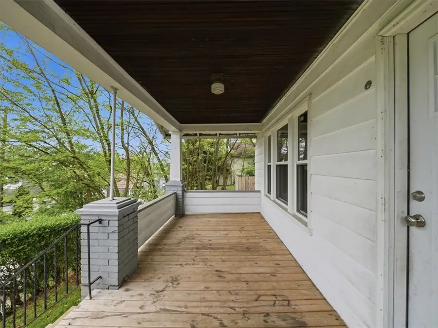 516 West End Ave, Coraopolis, PA 15108 - #3