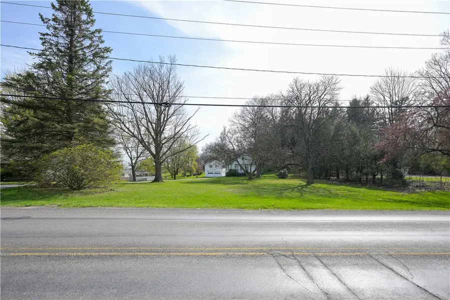 2635 Darlington Rd, Beaver Falls, PA 15010 - #3