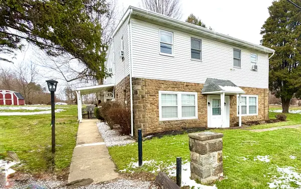 670 N Perry Highway N, Harmony, PA 16037