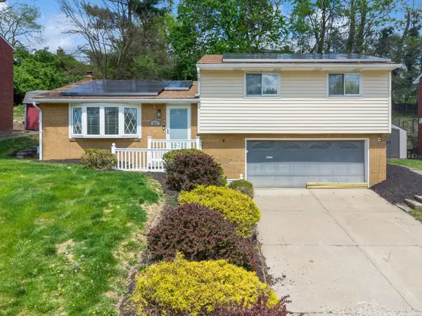 447 Saratoga Dr, Pittsburgh, PA 15236