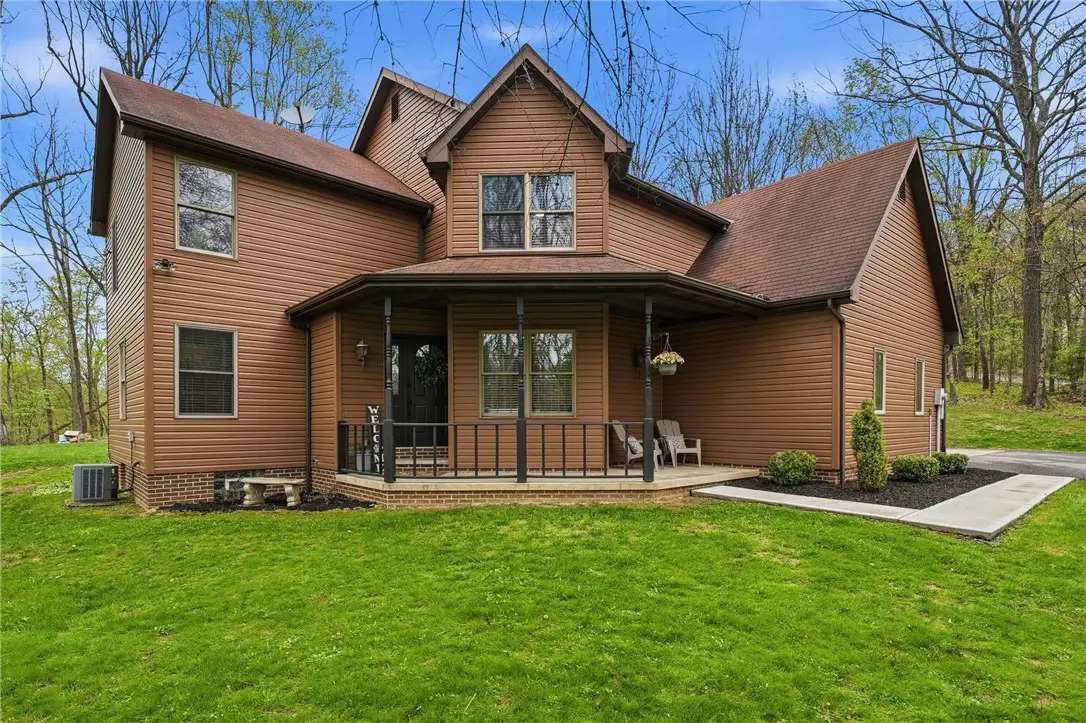 143 W Cruikshank Road, Butler, PA 16002 - #1