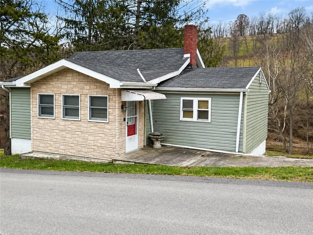 101 Fishpot Rd, Fredericktown, PA 15333 - #1