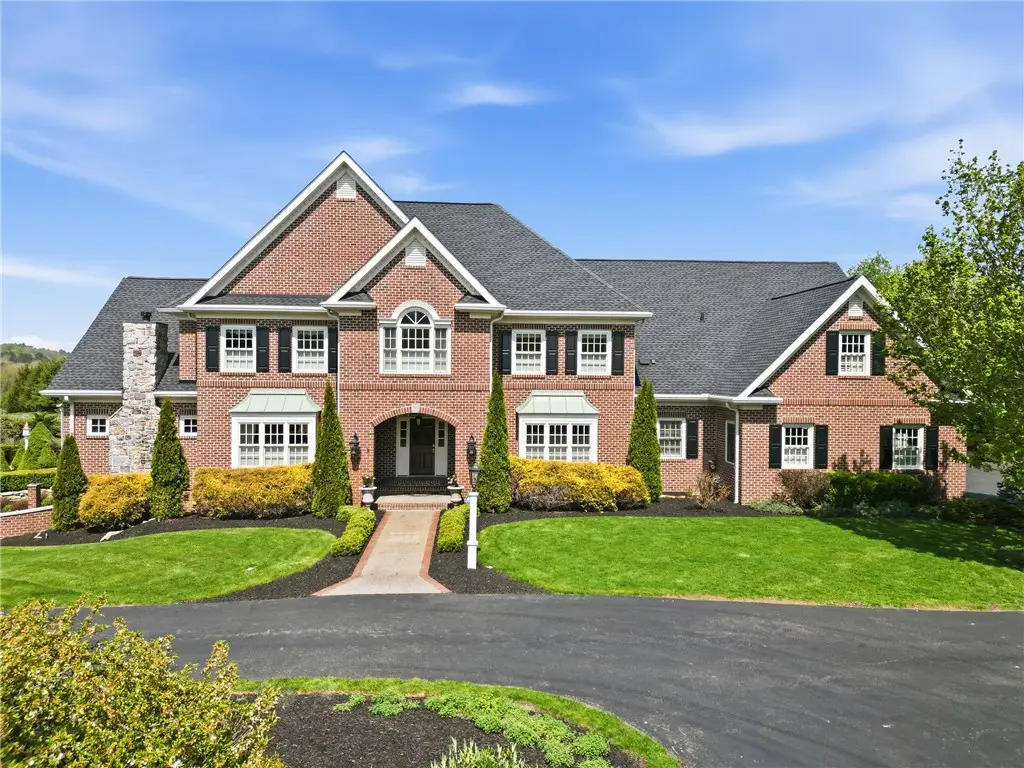 103 Destinaire Dr, New Wilmington, PA 16142 - #1