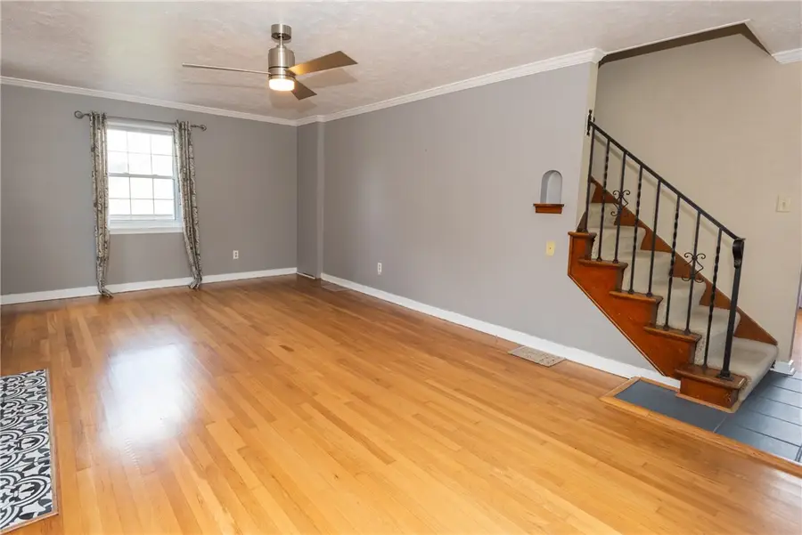109 9th Ave, Pittsburgh, PA 15229 - #2
