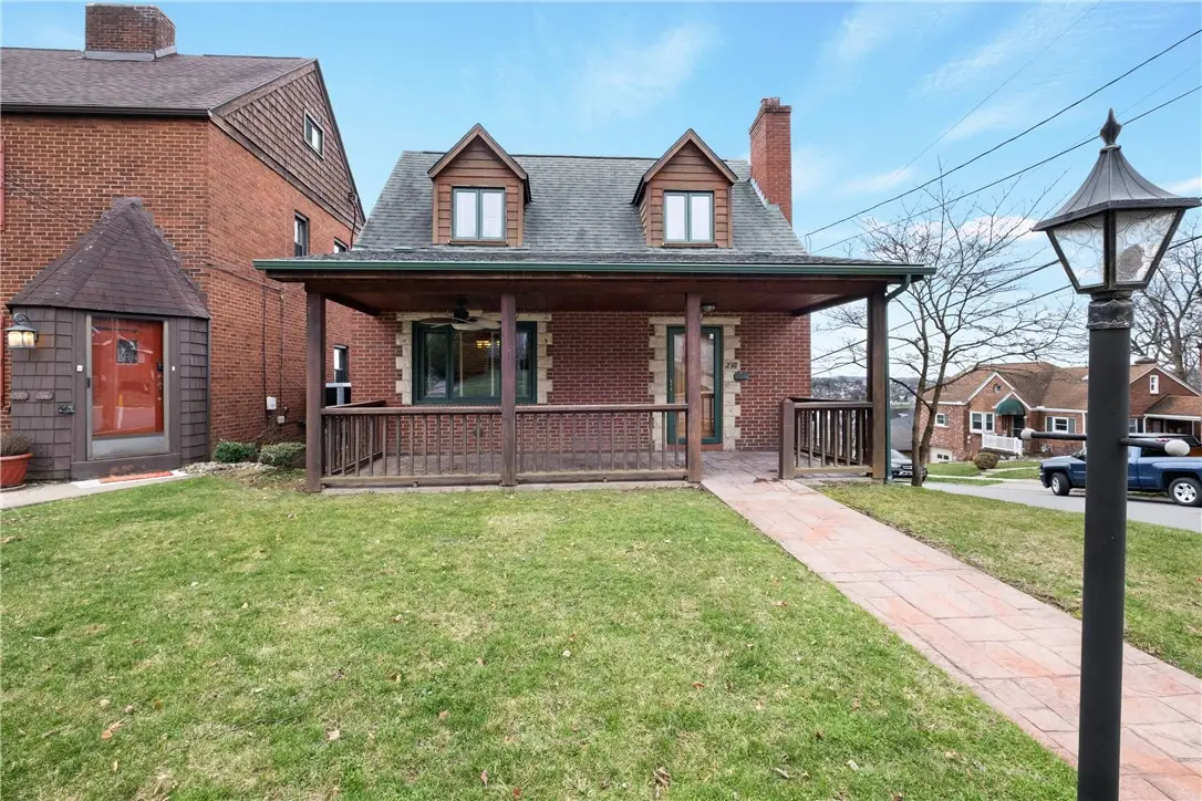 239 Spruce St, Canonsburg, PA 15317 - #1