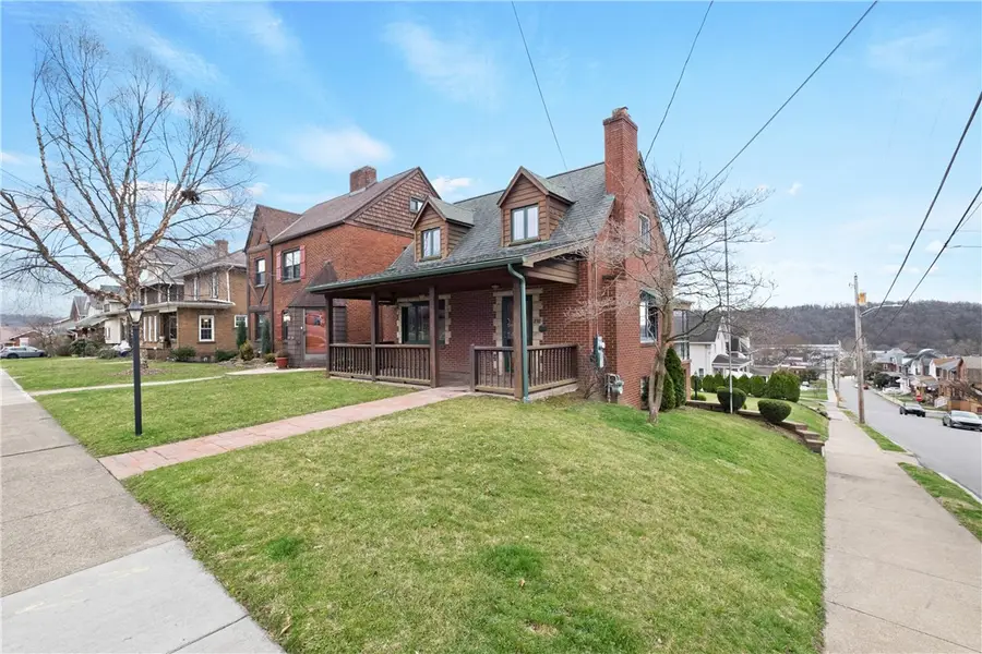 239 Spruce St, Canonsburg, PA 15317 - #2