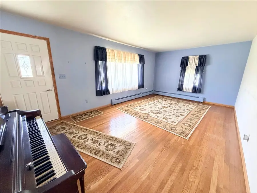 309 Woodland Ave, Grove City, PA 16127 - #3