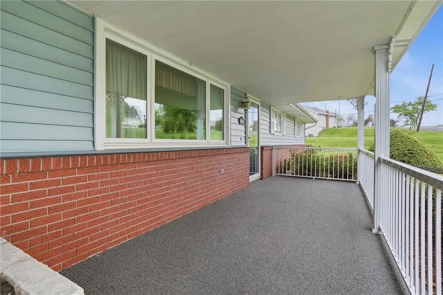 102 Kemper Rd, Butler, PA 16002 - #2