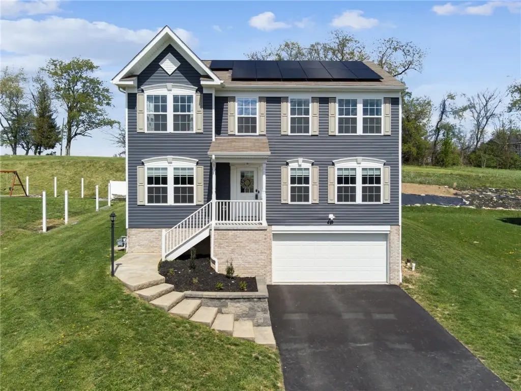 18 Equestrian Dr, Imperial, PA 15126 - #1