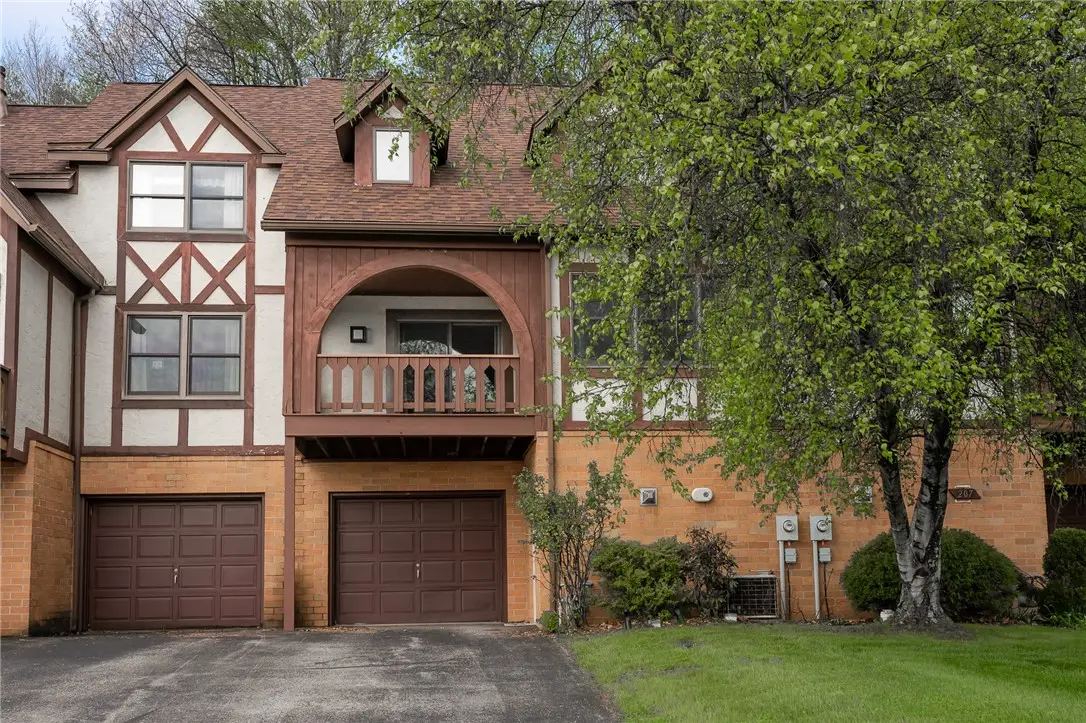205 Briarwood Dr, Indiana, PA 15701 - #1