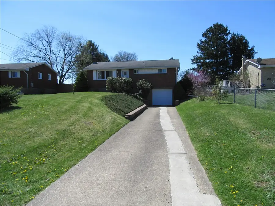 132 Westpoint Drive, Greensburg, PA 15601 - #3