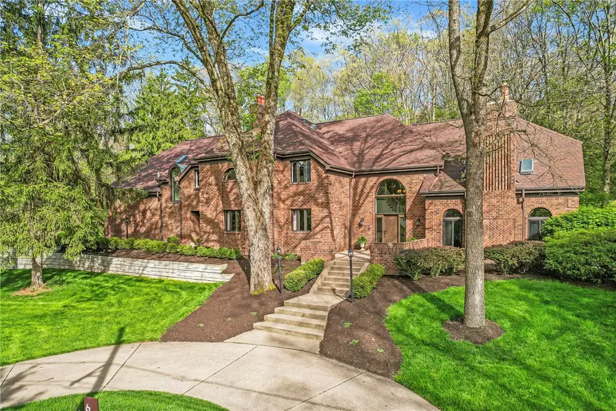 609 Lincoln Rd., Bradfordwoods, PA 15015 - #2